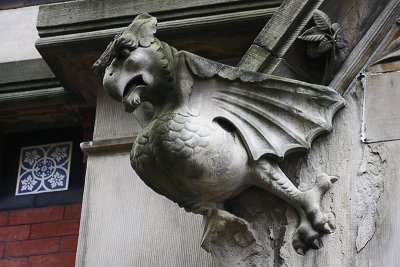 04 -statue