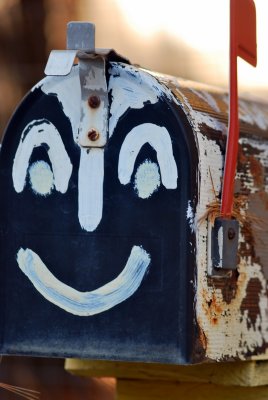 1 - Happy Mail Box