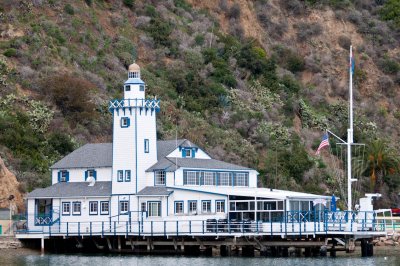 n4772 Yacht Club