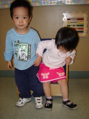 在主日學教室門口