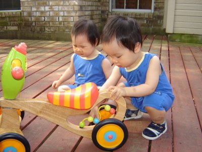 搶三輪車