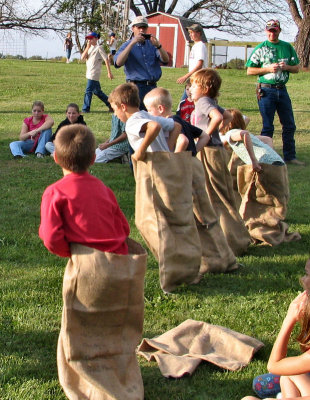 the gunny sack race hayride 2008