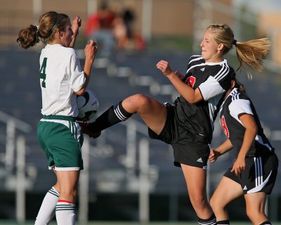 Soccer:  Albuquerque Academy vs Los Alamos GV -- 9/15/2009
