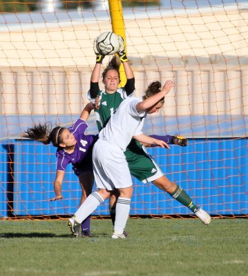Soccer: Los Alamos vs Kirtland Central GV -- 10/30/10