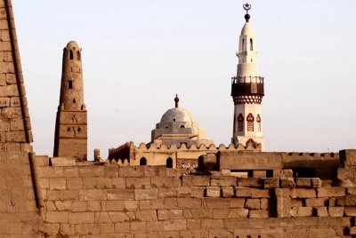 Mosque in Luxor - 2008 - by Pietrolucci R.