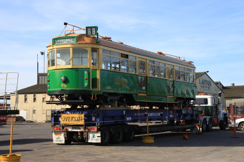10 Tram on truck