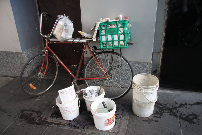 16 Bike and Buckets