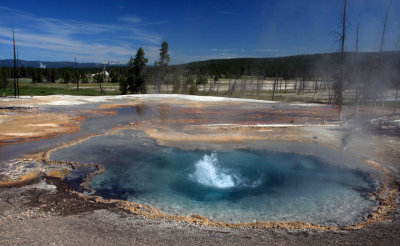 fountain geyser 1.jpg