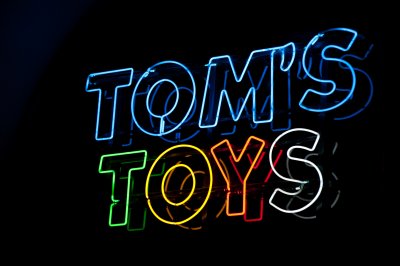 Toms Toys