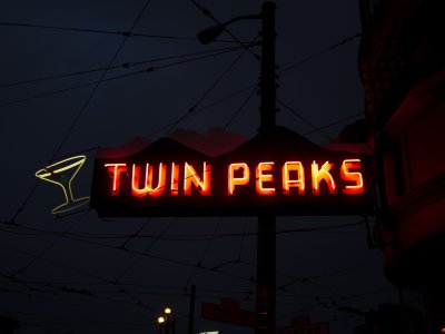 Twin Peaks Neon