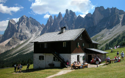 malga brogles. val di funes.jpg