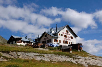 rifugio corsi. val martello .jpg