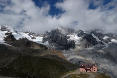 rifugio milano. val solda .jpg
