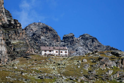 rifugio serristori. val solda .jpg