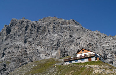 rifugio tabaretta. val solda .jpg