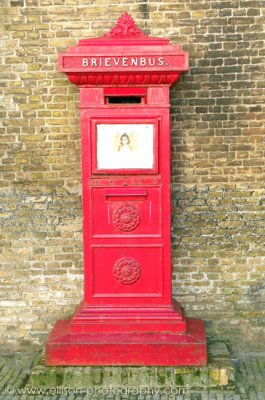 Old Dutch mailbox