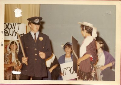 Camp play CITs 1967 L to R Diane Brown, Paul Shneyer, Kathy Sindin, Ellen Rubman & Beverly Gerowitz.jpg