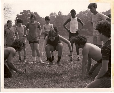 On the sportsfield Mark Peimer, Teddy Auerbach and others 1968.jpg