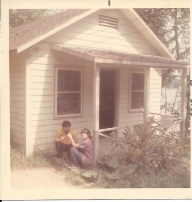 George Auerbach Staff & Randi Itzkowitz CIT 1968.jpg