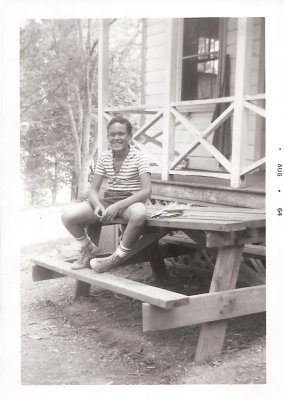 Bobby Smith Bunk 12 Seniors 1964.jpg