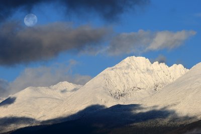 Moonset in Tatras