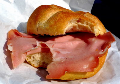 My mood is pink when I eat bread and Mortadella
