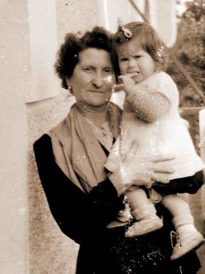 Mamie et Christine 1948