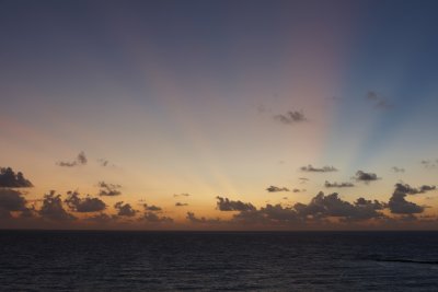 cancun sunrise001.jpg