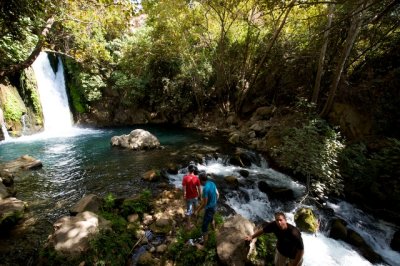 084--Banial Waterfall.JPG