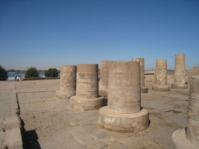 dΪi (Kom Ombo)