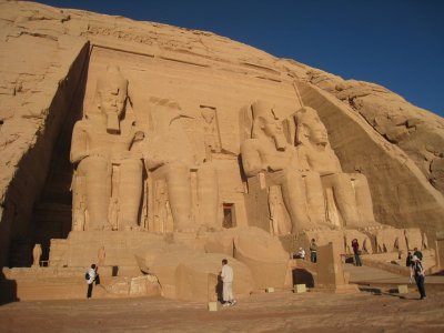 к№емипий : Abu Simbel