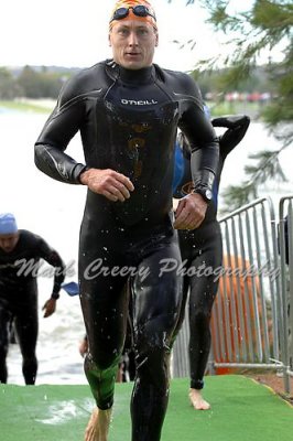 canberrahalfiron_swim447.JPG