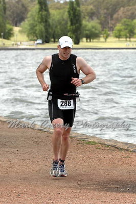 canberrahalfiron_run070.jpg