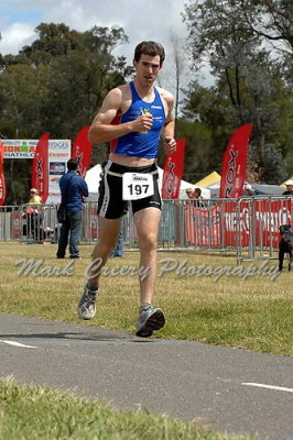 canberrahalfiron_run140.jpg