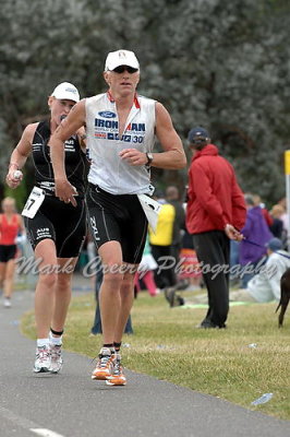 canberrahalfiron_run300.jpg