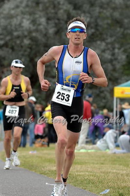 canberrahalfiron_run324.jpg