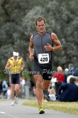 canberrahalfiron_run495.jpg