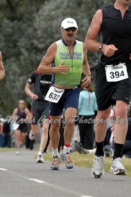 canberrahalfiron_run586.jpg