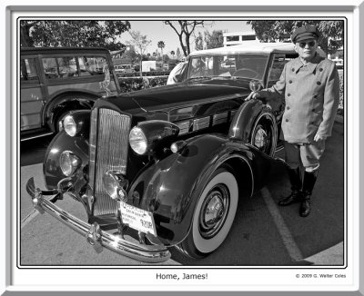 Packard 1940s Chaufferred.jpg