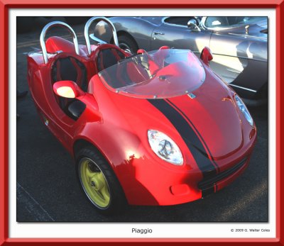 Piaggio 2000s 3-wheel Red F.jpg