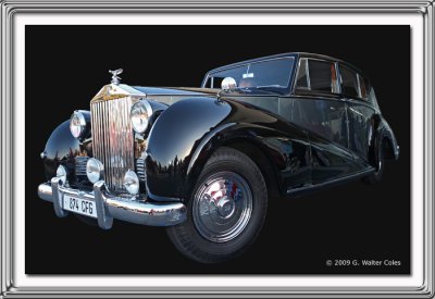 Rolls Royce 1930s Sedan F.jpg