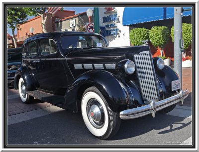 Packard 1936 Black Sedan GG 2 .jpg