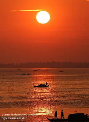 Sunrise in Phnom Penh