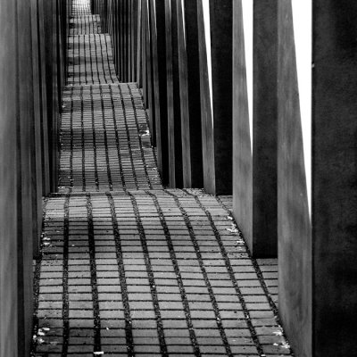 tomasz pawelek- berlin holocaust memorial- 001.jpg