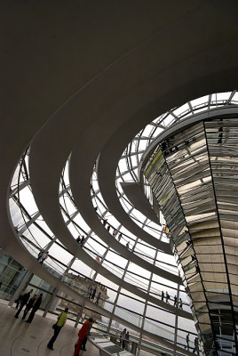 tomasz pawelek- berlin in colour - Reichstag complex 004.jpg