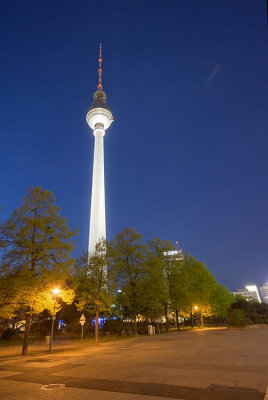 tomasz pawelek- berlin in colour - tv tower 001.jpg