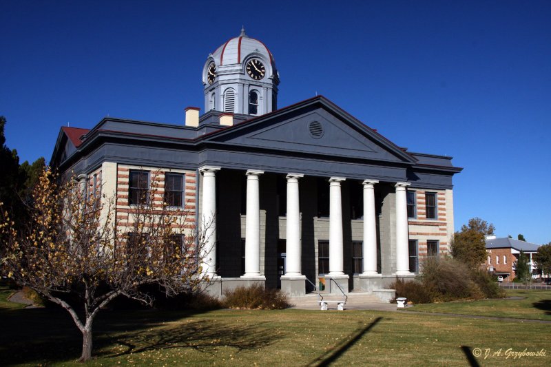 Fort Davis Court House, TX