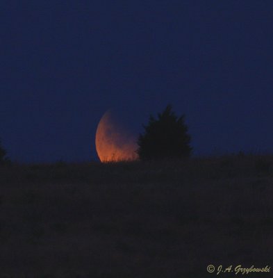 moon eclipse setting 26Jun2010