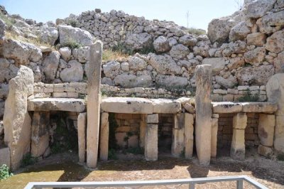 Tarxien Temples portal with lintel and upright slabs