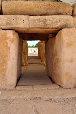 Hagar Qim - portal with lintel and upright slabs